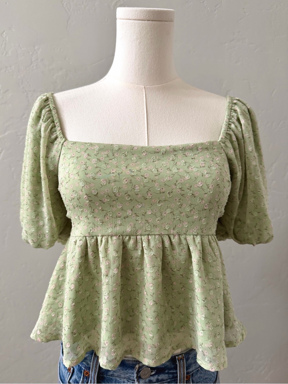 Altar'd State Floral Peplum Top Womens Size S Sage Green Cottagecore Coquette - Picture 2 of 12